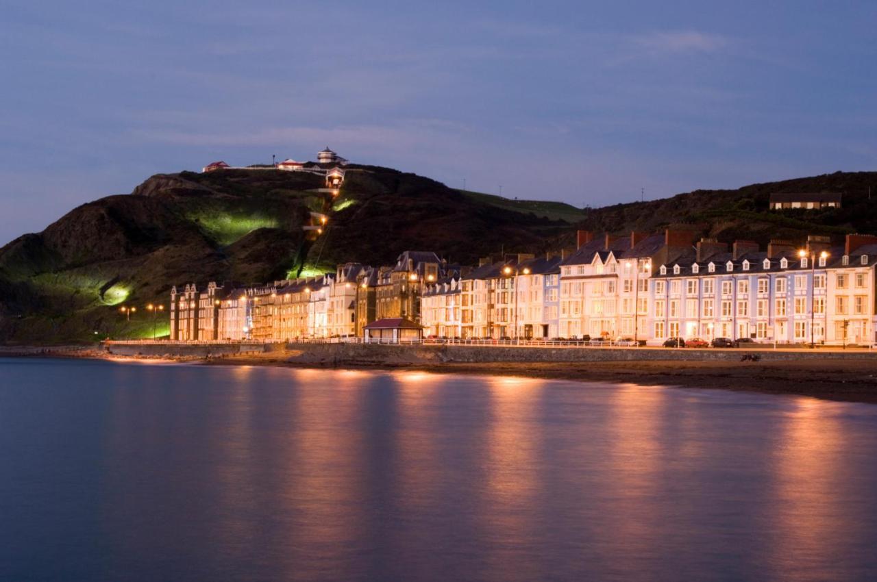 No 46 Marine Terrace Aparthotel Aberystwyth Buitenkant foto